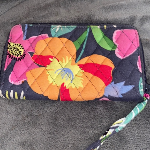 Vera Bradley Floral Quilted Wallet - Multicolor - Picture 1 of 4